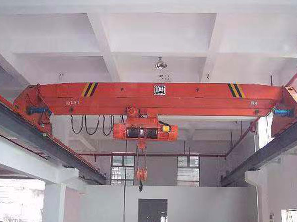 單梁起重機和雙梁起重機有什么區別？